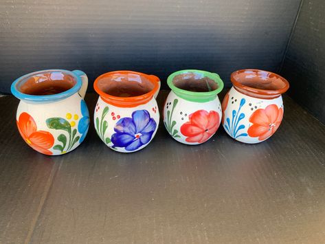 Mugs Clay, Mexican Jarritos Painted, Mexican Ceramics Pottery Folk Art, Mexican Vases Pottery, Mexican Mug, Pottery Coffee Mugs, Mexican Coffee Mugs, Talavera Design, Pottery Set