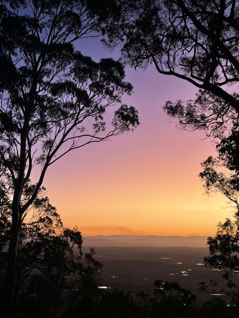 Mt Tamborine, Winter Sunset, Celestial Bodies