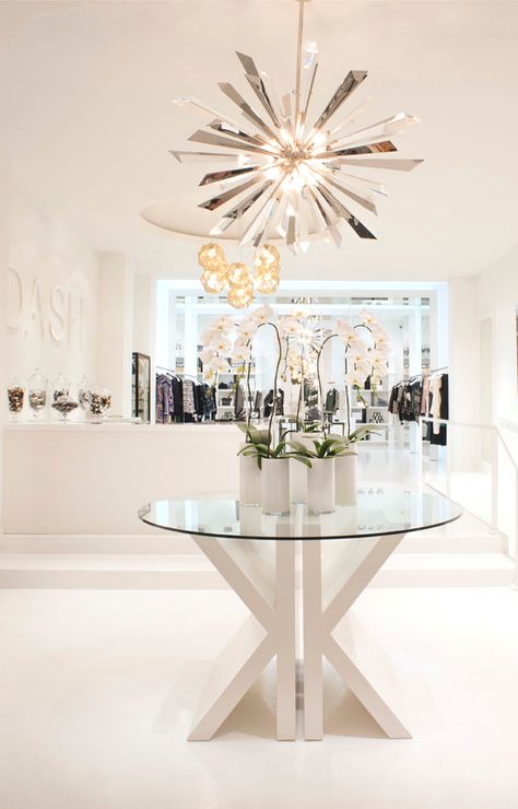 Dash Boutique, Boutique Interiors, Bridal Boutique Interior, Retail Space Design, White Interiors, Boutique Decor, Pink Boutique, Interior Display, Keeping Up With The Kardashians