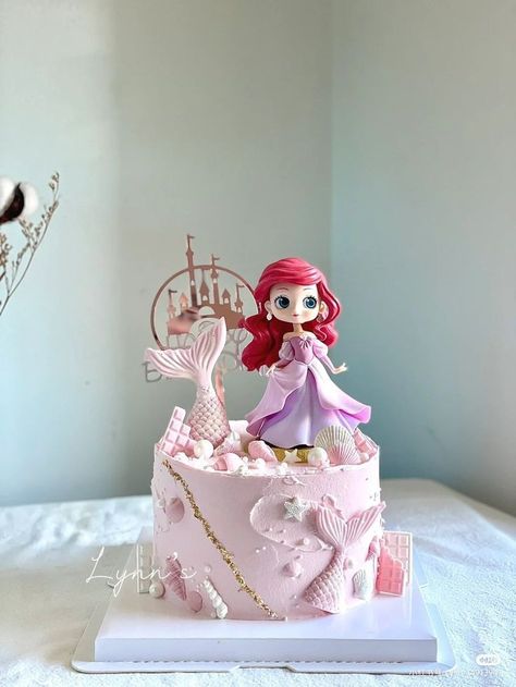 Mermaid Birthday Cakes For Girls Kids, Kue Disney, Frozen Themed Birthday Cake, Idea Cake, Little Mermaid Cakes, Mermaid Birthday Cakes, Frozen Birthday Cake, Birthday Cake Pops, 4th Birthday Cakes