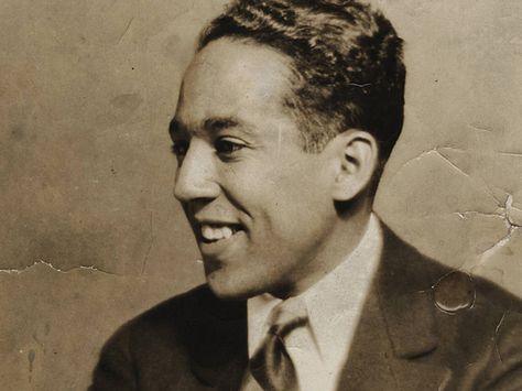 Langston Hughes (February 1, 1902 – May 22, 1967)  was an American poet, social activist, novelist, playwright, and columnist. He was one of the earliest innovators of the then-new literary art form called jazz poetry. Hughes is best known as a leader of the Harlem Renaissance. He eventually became one of the first black writers to support himself through writing with his accessible, relatable voice. Black Writers, Lincoln University, Langston Hughes, Social Activist, American Poets, African American History, Favorite Authors, Black Culture, Black Is Beautiful