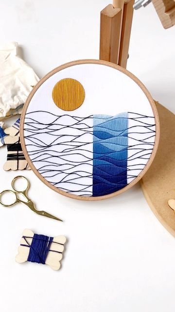 Modern Abstract Embroidery, Hand Embroidery Abstract, Emboirdery Pattern, Abstract Embroidery Patterns, Modern Embroidery Ideas, Embroidery Patterns Tutorials, Edgy Embroidery, Embroidery Art Modern, Modern Embroidery Patterns