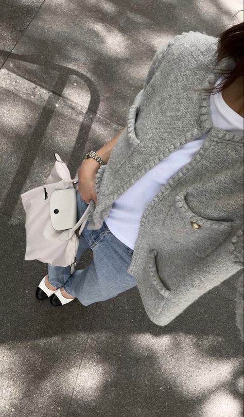 Grey Cardigan Outfit Aesthetic, Small Cardigan Outfit, Chanel Tweed Jacket Outfit, Chanel Tweed Outfit, White Cap Outfit, White Longchamp, Chanel Cap Toe, Outfits With Grey Cardigan, Cardigan Outfit Aesthetic