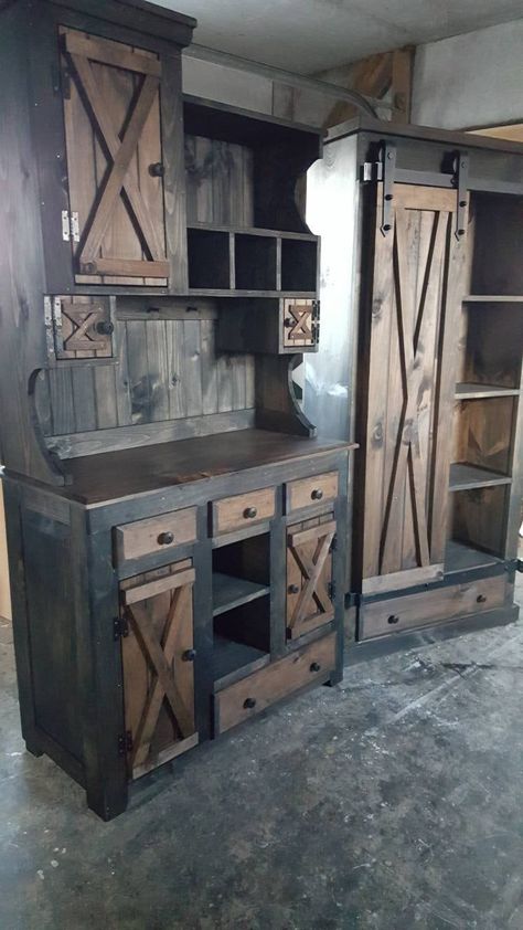 Country Home Ideas Bedroom, Rustic Kitchen Cabinet Colors, Barn Door Kitchen Cabinets, Cabinet Barn Doors, Barn Door Cabinets, Furniture Pantry, Barn Door Storage, Rustic Cabinet Doors, Country Farmhouse Furniture