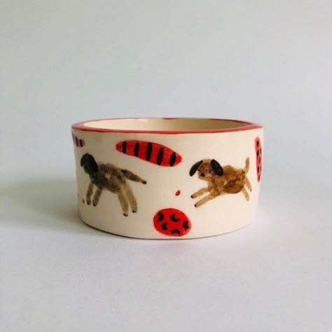 Dog Bowl Ceramic Pottery, Ceramic Dog Bowls, Tea Set Decor, Colours Name, Cute Dog Bowls, Ceramic Pet Bowl, Ceramic Cafe, Unique Bowl, Diy Pottery Painting