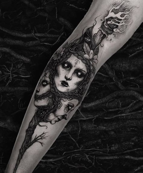 Hecate Tattoo, Coolest Tattoos, Victorian Witch, Tom Bagshaw, Empire Tattoo, Goth Tattoo, Skin Drawing, Sick Tattoo, Witch Tattoo