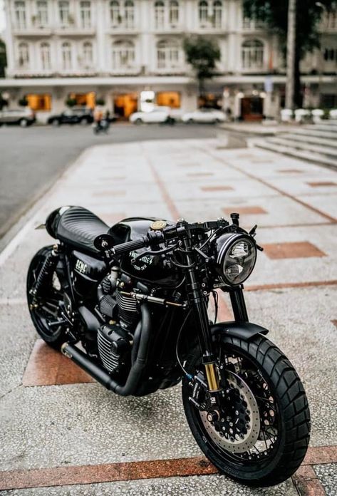 Triumph Cafe Racer, Cafe Racer Moto, Best Motorbike, Cafe Racer Design, Triumph Bikes, Мотоциклы Cafe Racers, Triumph Thruxton, Cafe Racing, Cb 750