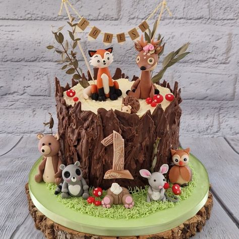 Woodland Theme Cake, Woodland Cake, Owl Cake, Baby Birthday Cakes, Cake Gallery, 1st Birthday Cake, Easter Cakes, Woodland Party, First Birthday Cakes