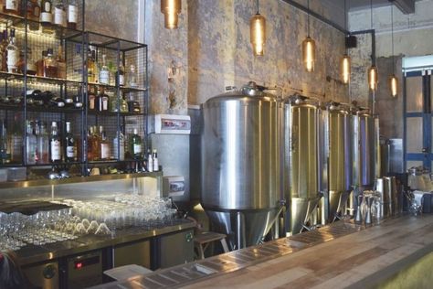 Brewery Bar Design, Micro Brewery Design, How To Brew Beer, Beer Station, Brewery Decor, Beer Factory, Making Beer, Brewery Bar, 2ds Xl