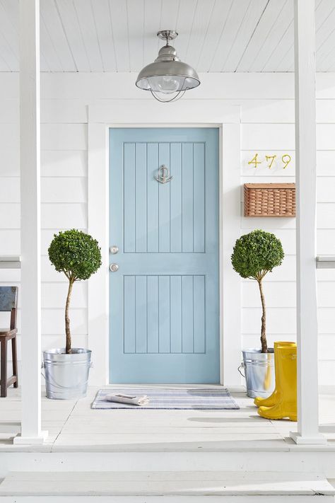 Coastal Countrycountryliving Gray Front Door Colors, درابزين السلم, Best Front Door Colors, Pintu Interior, Victorian Front Doors, Blue Front Door, Red Front Door, Front Door Makeover, Front Door Paint Colors