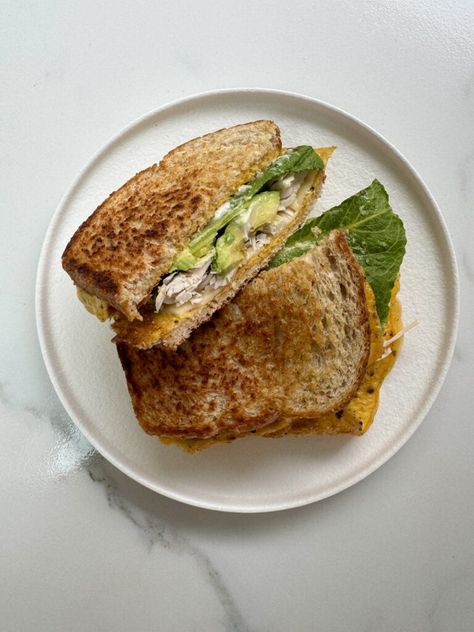 Toasted Egg Sandwich - Chicken, cheese & Avocado - Wholesome by Sarah Green Pea Salad, Sandwich Chicken, 2024 Instagram, Honey Soy Chicken, Slow Cooker Lamb, Soy Chicken, Egg Sandwich, Egg Sandwiches, Egg Toast