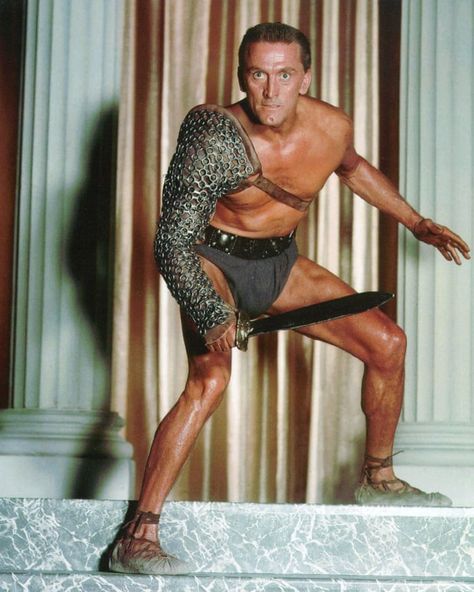 Kirk Douglas... Spartacus (1960) Stanley Kubrick Photography, Kubrick Photography, Cameron Douglas, Best Actor Oscar, Wyatt Earp, Doc Holliday, Faye Dunaway, Kirk Douglas, Leagues Under The Sea