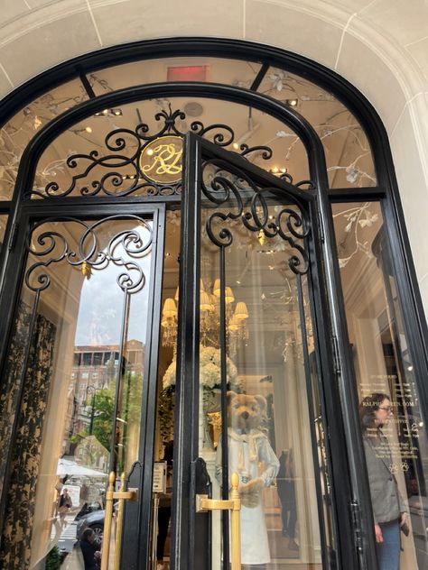 Grand Entrance Exterior, Hotel Front Door Entrance, Grand Door Entrance, Hotel Entrance Design Exterior, Evelina Lauren, Entrance Door Design Luxury, Iron Doors Modern, Ralph Lauren Coffee, Metal Entry Doors