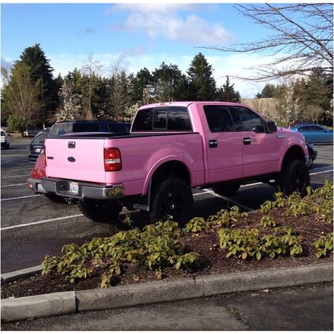 My kinda truck Pink Pick Up Truck, Pink Ford Truck, Pink Lifted Trucks, Pink Chevy Trucks, Pink Trucks, Pink Chevy, 4 Door Trucks, Camo Truck, Pink Cars