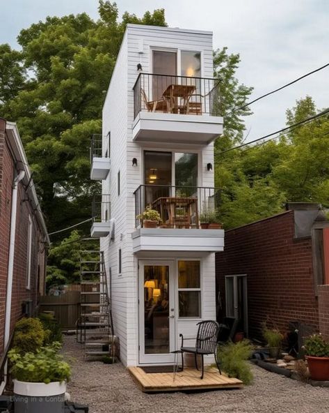 Conteiners Houses: Architectural Marvels in Steel Tiny Tower House, Small Tower House, Small Town House Floor Plan, 3 Story Narrow House, Modern Narrow House Plans Two Story, Inside Tiny Houses, Tiny Home Floorplan, Mini House Plans, Tiny House Camper