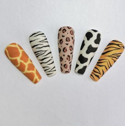 Animal Nail Designs, Animal Print Nails Art, Animal Nail Art, Minx Nails, Nail Designs Valentines, Nail Art Designs Diy, Animal Nails, Animal Print Nails, Nail Art Videos