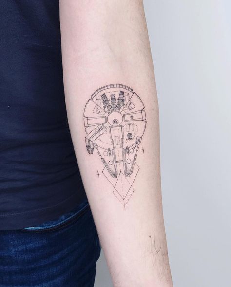 NW • Laura Martinez on Instagram: “✨ Millenium Falcon ✨ thank you Peter! #starwars . . . . #newyork #starwarstattoo #newyorkink #nycink #blackworkerssubmission #tttism…” Millennium Falcon Tattoo Simple, Star Wars Tattoo Millenium Falcon, Star Wars Tattoo Inspiration, Han Solo Tattoo, Star Wars Minimalist Tattoo, Small Star Wars Tattoo, Millenium Falcon Tattoo, Star Wars Tattoo Design, Millennium Falcon Tattoo