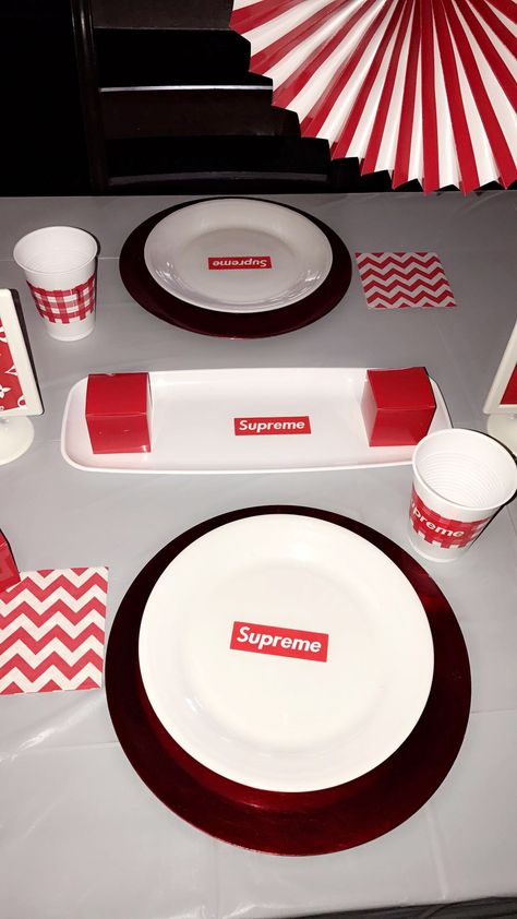 Supreme Birthday!!!! #supreme #supremenewyork #birthdayparty #hypebeast #decoration Supreme Birthday Theme, Diy Birthday, Birthday Theme, Kids Party, Birthday Party, Birthday