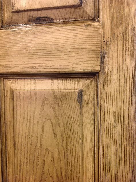 Faux Wood Pantry Door, Diy Wood Interior Doors, Faux Wood Metal Door, Painted Faux Wood Door, Paint Faux Wood Interior Doors, Faux Wood Interior Door, Faux Wood Door Diy, Faux Wood Door Paint, Faux Wood Door