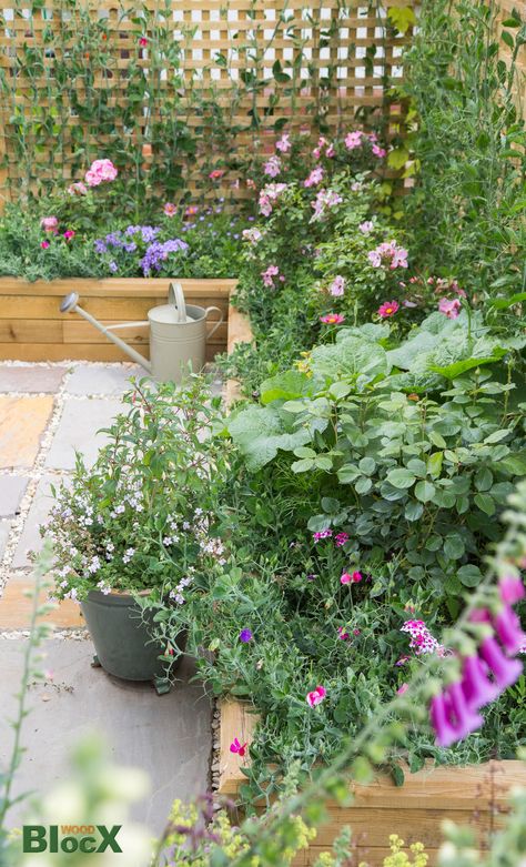 Transform your patio or yard areas of your garden and maximise planting space with a WoodBlocX L-shaped raised bed. If you can't see the size you need use our FREE bespoke design service and our team will create a design that fits your space perfectly. L Shaped Raised Garden Bed, L Shaped Garden Ideas, L Shaped Garden, Herb Healing, Corner Bed, Garden 2023, Yard Area, Front Gardens, Terrace Garden Design