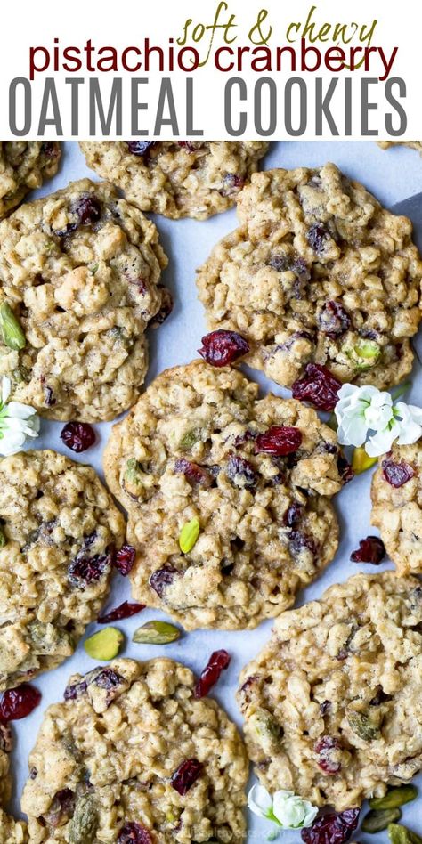 Soft Pistachio Cranberry Oatmeal Cookies with a hint of cinnamon. These delicious oatmeal cookies are packed with sweet & salty cranberries and pistachios. Guaranteed to be a holiday hit! #chewy #easy #healthy #best Cranberry Oatmeal Cookies, Cranberry Oatmeal, Easy Holiday Cookies, Delicious Oatmeal, Oatmeal Cookies Easy, Oatmeal Cranberry Cookies, Pistachio Recipes, Oatmeal Cookies Chewy, Oatmeal Cookie Recipes