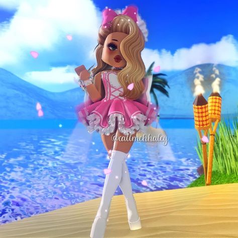 ♥ ˗ˋ  𝐇𝐀𝐋𝐄𝐘 ༉‧₊˚ミ ♥ on Instagram: “I was playing Sunset Island and the theme was Daring Diva.. This was my outfit! Sadly, I lost 🥲 ⭐️ Youtube: callmehhaley ⭐️ 🌈 How to help…” Diva Royale High, Daring Diva Royale High, Daring Diva Outfits Royale High, Diva Outfit, Daring Diva, Royals High, Clueless Cher, Sunset Island, High Aesthetic