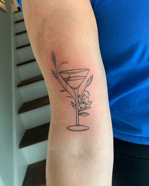 🍸🌸🌷custom from today! ★・・・・・・★・・・・・・★ • • • • • • • #tattooart #tattooartist #martinitattoo #cocktailtattoo #bartendingtattoo #customtattoo #illustration #floraltattoo #flowertattoo Margarita Drink Tattoo Design, Margarita Tattoo Design, Drink Tattoo, Cocktail Tattoo, Beer Tattoos, Margarita Drink, July 12, Line Tattoos, Tattoo Design