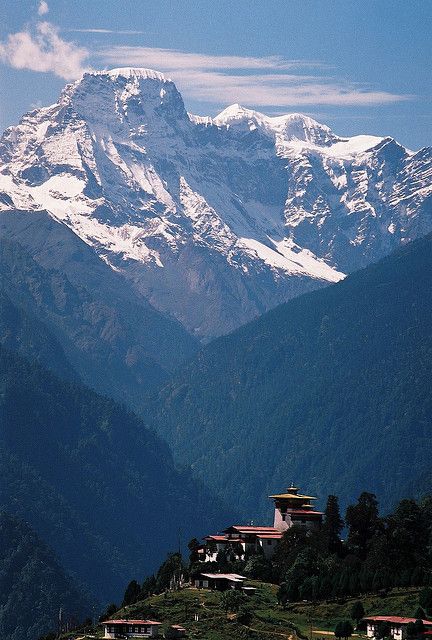 Mighty Mountains . Gasa Monastery . Bhutan Bhutan Photography, Bhutan Travel, Travel Honeymoon, Bhutan, Place Of Worship, South Asia, Incredible Places, The Mighty, Places Around The World