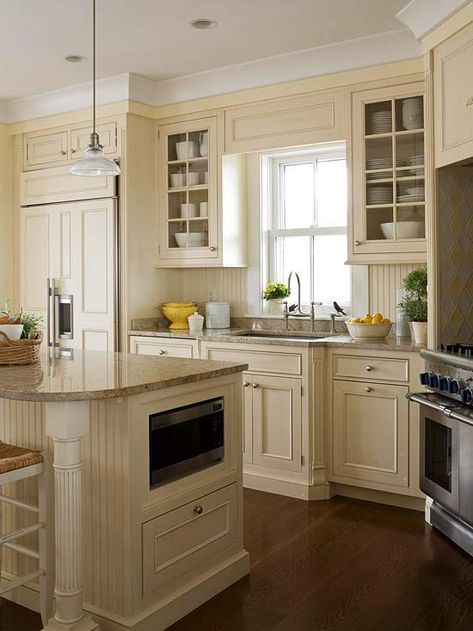 Microwave Nook- Save counter space with a built-in microwave within your kitchen island. Keep in mind that the island will be need to be outfitted with the proper electrical components. Also consider how the microwave door will open; make sure the appliance is in a place where the door won?t run into anything. Microwave Nook, Kitchen Island Storage Ideas, Ivory Kitchen, Kitchen Island Storage, Island Storage, Microwave In Kitchen, Backsplash Kitchen, Farm Kitchen, Diy Kitchen Island