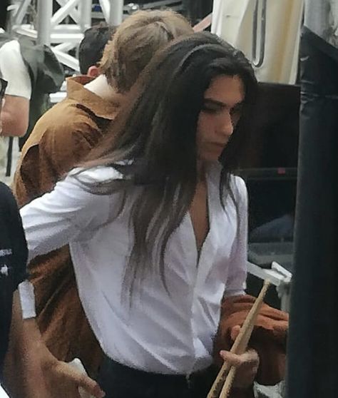 Long Dark Hair Men, Long Hair Masculine Girl, Men Long Black Hair, Masc Long Hair Styles, Men With Long Hair Aesthetic, Guy With Long Black Hair, Long Androgynous Hair, Man Long Black Hair, Pretty Guys With Long Hair