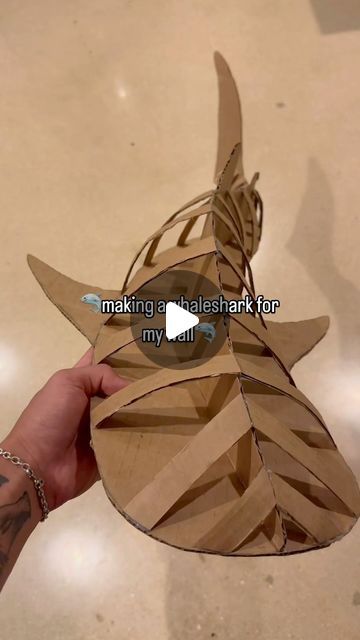 Drew on Instagram: "what is your favorite shark? #artist #cardboardcrafts #whaleshark #hawaii #moana" Sea Creature Decorations, Room Ideas Hawaii, 3d Paper Crafts Diy Projects, Cool Paper Mache Projects, Sculpture Ideas For High School, Shark Puppet Craft, Cardboard Whale Shark Template, Fun Things To Make Out Of Cardboard, Paper Shark Craft