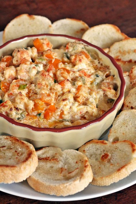 Cajun Shrimp Dip, Shrimp Dip Recipe, Shrimp Dip, Cajun Shrimp, Buffalo Chicken Dip, Cajun Recipes, Dip Recipe, Appetizer Dips, Center Pieces