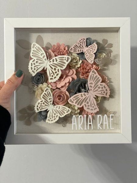 Cardstock Flowers, Butterfly Shadow Box, Butterfly Shadow, Personalized Shadow Box, Shadow Box Gifts, Rolled Paper Flowers, Diy Shadow Box, Idee Cricut, Custom Shadow Box