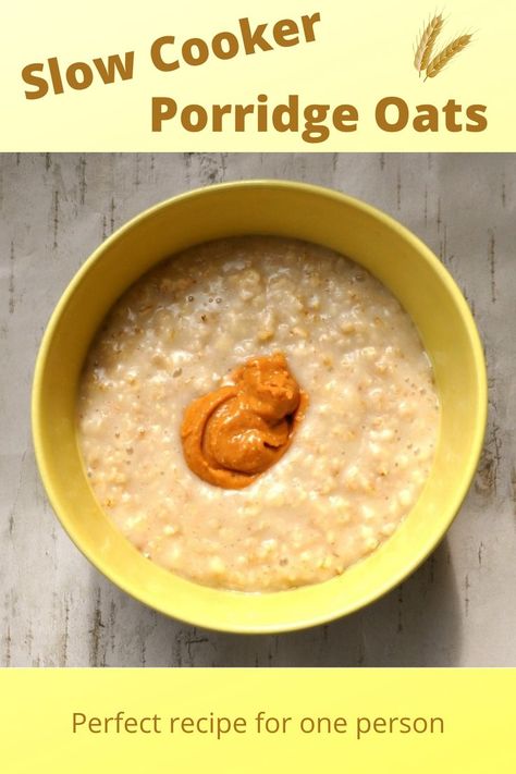 Photo of porridge oats with a dollop of peanut butter Slow Cooker Porridge, Slow Cooker Oats, How To Make Porridge, Oats Overnight, One Person Meals, Hot Breakfast, Porridge Recipes, Porridge Oats, Delicious Breakfast