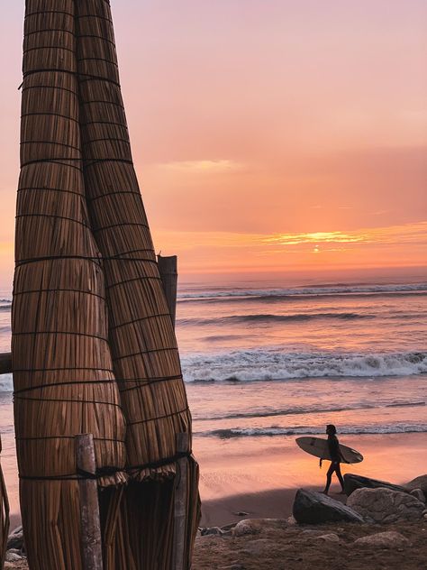 Sunset at Huanchaco Peru. These boats are among the first-known surf vessels leading some to consider Huanchaco the birthplace of surfing. New and old next to each other. Peru Surfing, Huanchaco Trujillo, Success Journal, Peru Beaches, Trujillo Peru, Surf Competition, Lomo Saltado, Airport Travel, Peru Travel