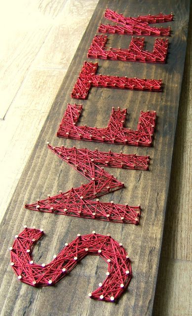 Nine Red: String Art: New Font & Another Giveaway فن الرسم بالمسامير, String Wall Art, Youth Room, Diy Wall Art Decor, The Giraffe, Artistic Installation, Pola Sulam, Red String, Creative Typography