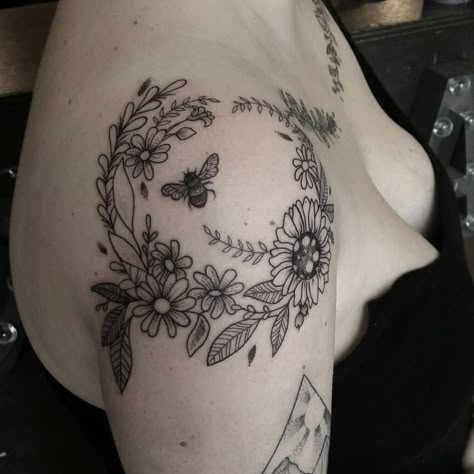 Shoulder done today, still some bits left to add 😊 thankyou matey! #shouldertattoo #wildflowers #beetattoo #blackworkartists #blackwork… Flower Wreath Tattoo Shoulder, Shoulder Sleeves For Women Tattoo, Shoulder Cap Sleeve Tattoo, Around The Shoulder Tattoos For Women, Unique Tattoos Shoulder, Plus Size Shoulder Tattoo, Cap Shoulder Tattoo, Celestial Shoulder Cap Tattoo, Foliage Shoulder Tattoo