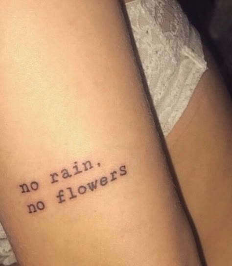 Tattoos Small Quotes, December Tattoos Ideas, Meanful Tattoos, Simple Tattoo With Meaning, Cute Tattoos With Meaning, Cute Simple Tattoos, Simple Tattoos For Women, Small Tattoos With Meaning, Inspiration Tattoos