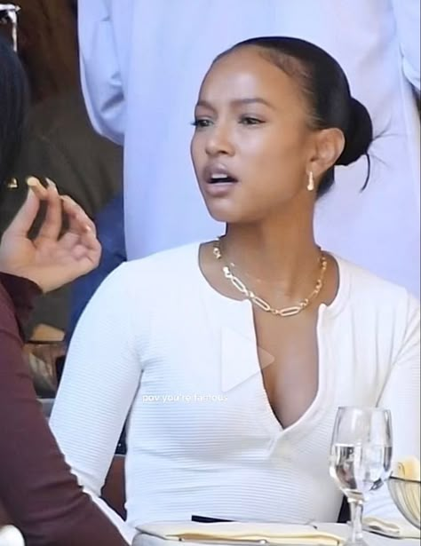 Coco Ice Tea, Karrueche Tran Aesthetic, Karrueche Tran Outfits, Money Future, Trans Outfit, Clean Girl Look, Stockholm Aesthetic, 90s Makeup Look, Cassie Ventura