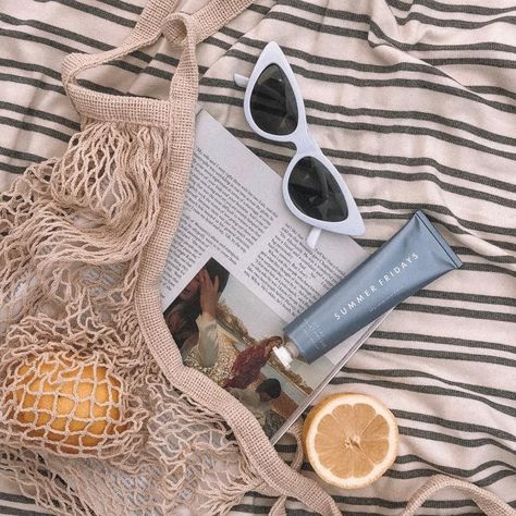 The Best Travel-Sized Products To Bring On Your Next Vacation Beach Flatlay, Holiday Skin, Marianna Hewitt, Travel Size Beauty Products, Book Tote Bag, Beauty Products Photography, Summer Plans, Push Ups, Instagram Feed Ideas