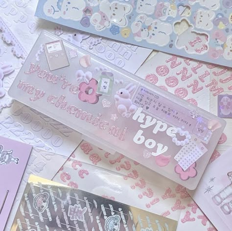 Muji Pencil, Muji Pencil Case, Muji Stationery, Pc Decoration, Muji Pens, Sticker Deco, Diy Crafts Bookmarks, Kpop Diy, Cute Camera