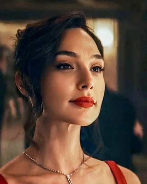 [LMH] Gal Gadot Gal Gadot Dress, Gal Gadot Icons, Gal Godat, Bi Panic, Gal Gadot Wonder Woman, Star Cast, Gal Gadot, Celebrity Look, Best Actress