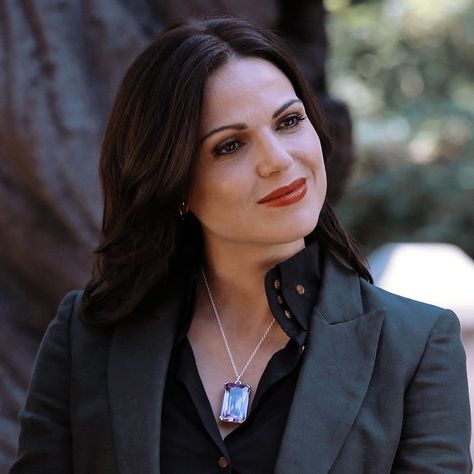 Regina Mills Icons, Regina Mills Aesthetic, Love You Too Much, Regina And Emma, Lana Parilla, Ouat Cast, The Evil Queen, I Love You Too, Love You Too