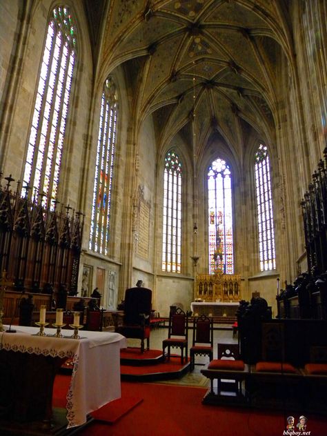 St. Martin's Cathedral, interior 2, Bratislava, Slovakia Bratislava Day Trip, Day Trips From Vienna, Braga Cathedral, St Stephens Cathedral Vienna, St Vitus Cathedral Prague, Cathedral Of Brasilia, Bratislava, Vienna, Day Trip