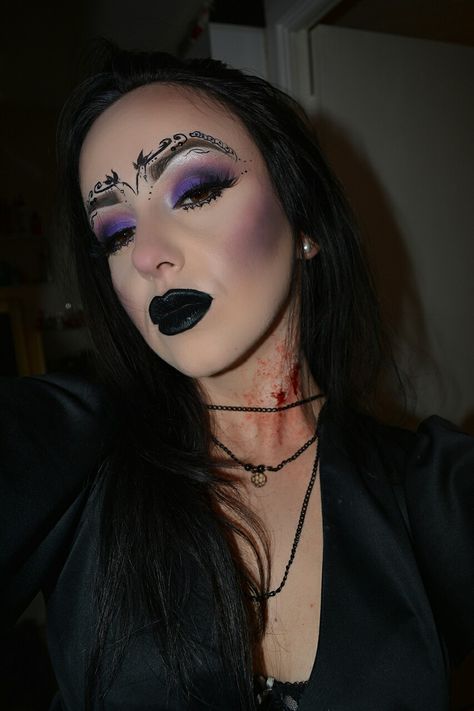 Vampire Neck Bite, Vampire Bite Makeup, Vampire Bite, Vampire Bites, Vampire Makeup, Spooky Szn, Halloween 2016, Halloween Costume, Halloween Face