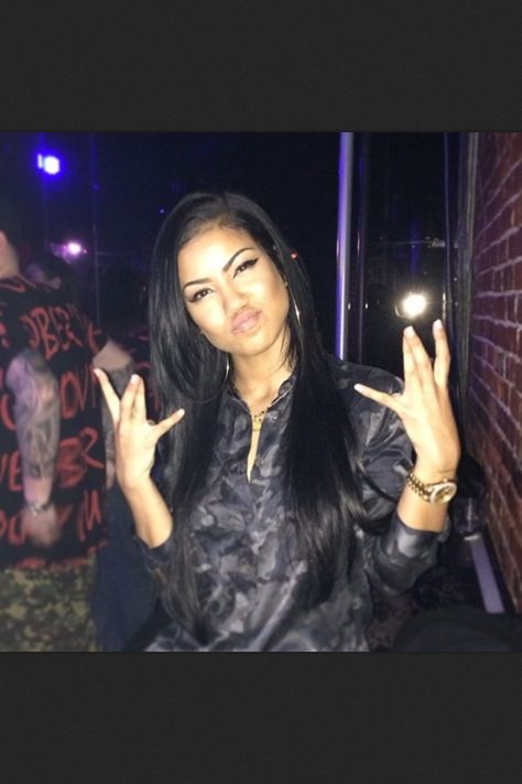 Jhene aiko Jhene Aiko Album, Jhené Aiko Chilombo, Big Sean And Jhene, 2010s Aesthetic, Celebrity Selfies, 2013 Swag Era, Jhene Aiko, Wiz Khalifa, Rap Aesthetic