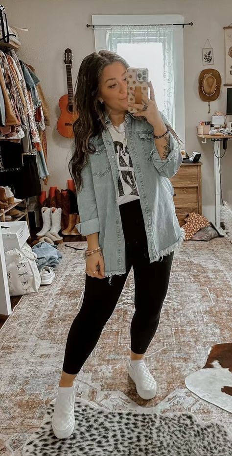 Curvy Stomach Outfit, Concert Fall Outfit Ideas, Teacher Legging Outfits Summer, Petite Full Figure Outfits, Green Jacket Fall Outfits, Finding A New Style, Texas In November Outfits, Trick Or Treat Mom Outfit, Open Mic Outfit