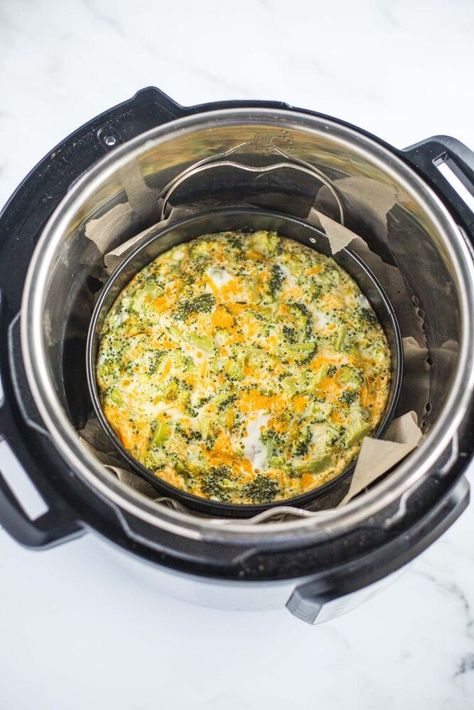 Instant Pot Quiche, Instant Pot Frittata Recipes, Brunch Frittata Easy Recipes, Instant Pot Frittata, Egg Frittata Meal Prep, Overnight Frittata Egg Casserole, Just Egg Frittata, Instant Pot Breakfast, Asparagus Frittata