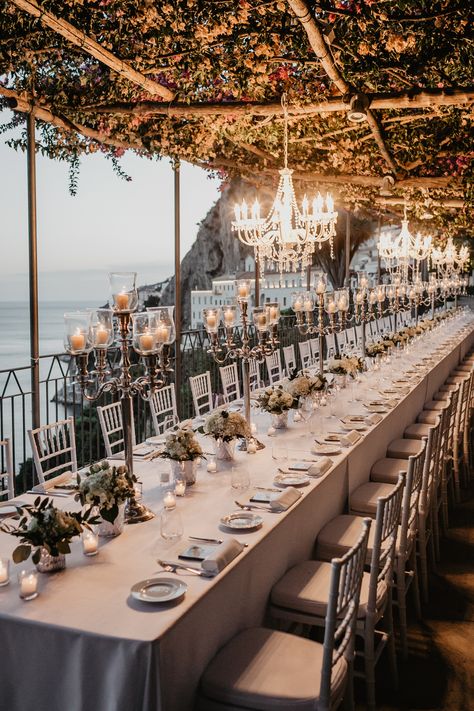 Stunning Amalfi Coast Wedding sunset reception. Summer Wedding Venues, Winter Wedding Venues, Rustic Wedding Decorations, Amalfi Coast Wedding, Salou, Coast Wedding, Italian Wedding, Wedding Cake Designs, Italy Wedding