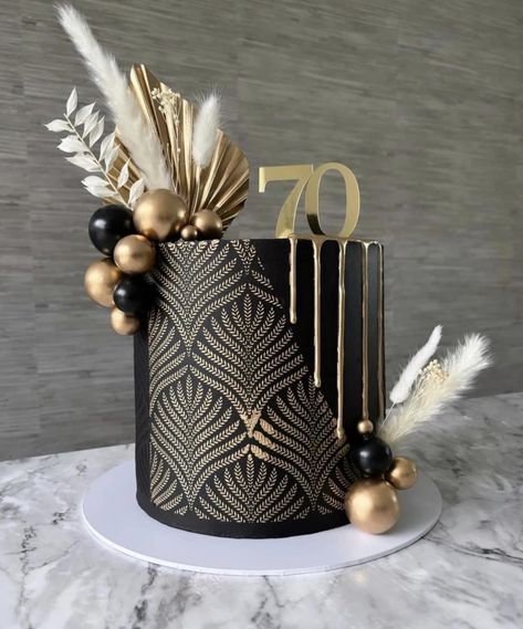 50th Bday Decorations For Men, Black And Gold Cake Design, 50th Birthday Cakes Ideas For Women, Black N Gold Cake For Men, Black And Gold Theme Cake, Black And Gold 60th Birthday Cake, Black And Gold 40th Birthday Cake, Roaring 20s Cake, Masquerade Cake Ideas Black And Gold